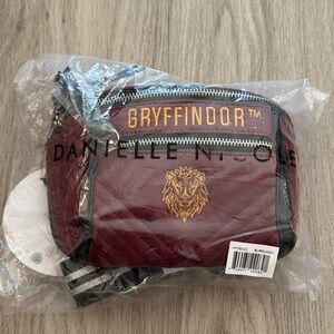 Danielle Nicole Gryffindor Fanny Pack